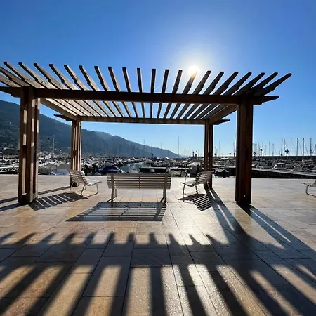 Duplex 6 Pers - Panoramic Sea View - Old City - 2 Mn Beach Menton Exterior photo